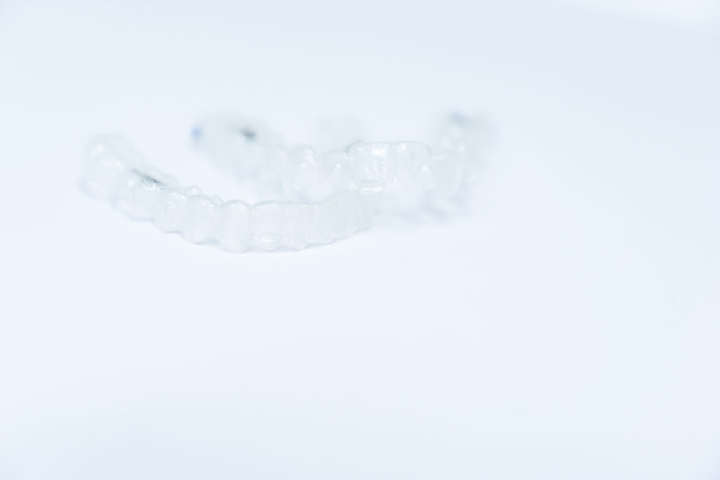 Advantages and Disadvantages of Invisalign